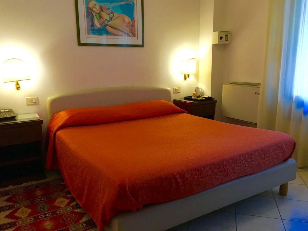 Hotel Caldin'S Chioggia Exterior photo